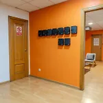Holidaysbcn بيت شباب برشلونة