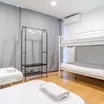 Holidaysbcn برشلونة