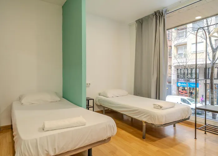 Vandrerhjem Holidaysbcn *