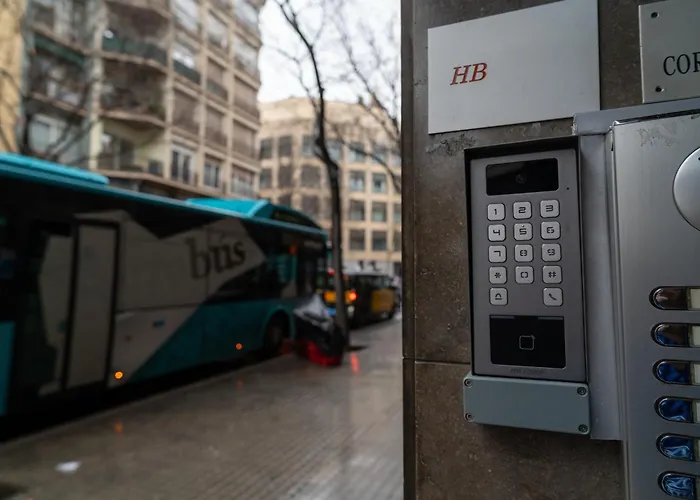 Vandrerhjem Holidaysbcn *